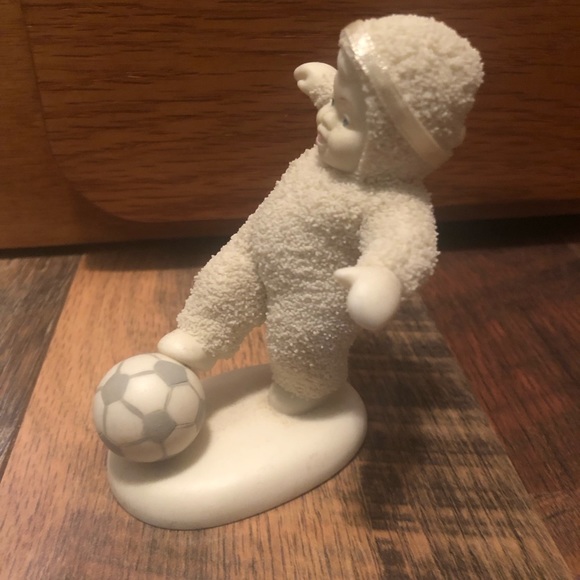 Soccer Snow Baby - Picture 4 of 6